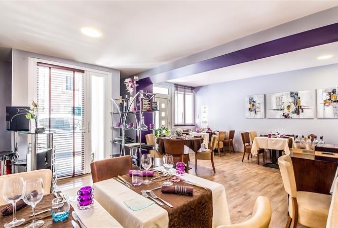 Salle à manger du Restaurant O'33 proche de Narbonne
