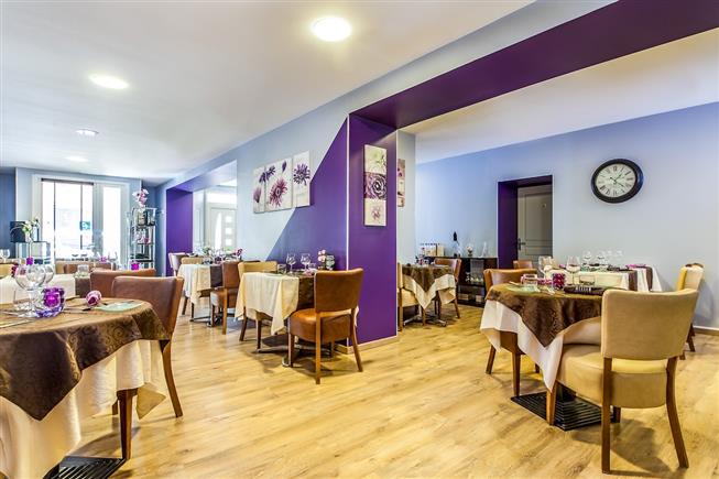 Salle à manger du Restaurant O'33 dans l'Herault