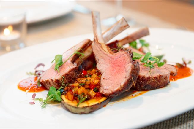 Souris d'agneau restaurant Nissan Lez Enserune - Restaurant O'33 Logis de France